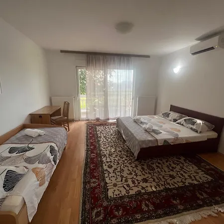 Divine House Apartment